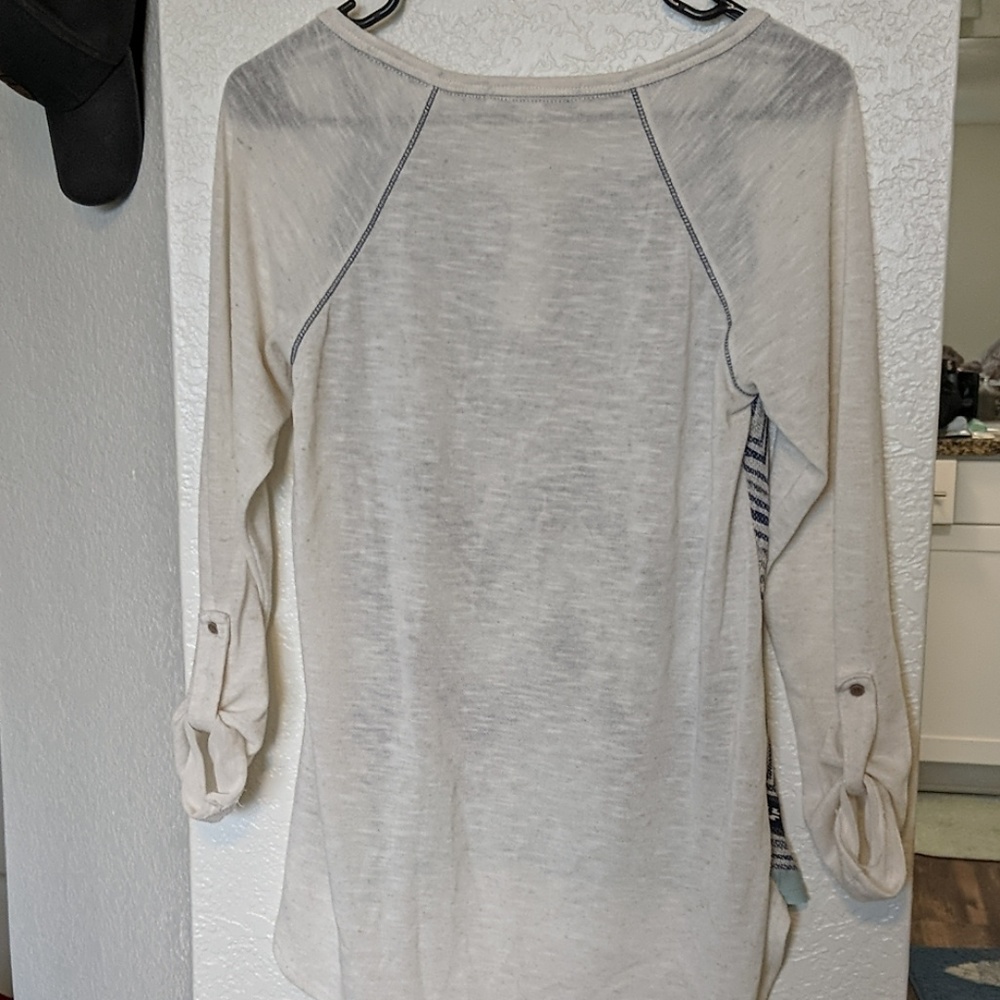 Top - Picture 2 of 2